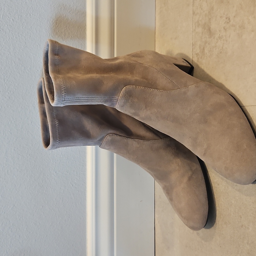 Sofia Stretch Bootie